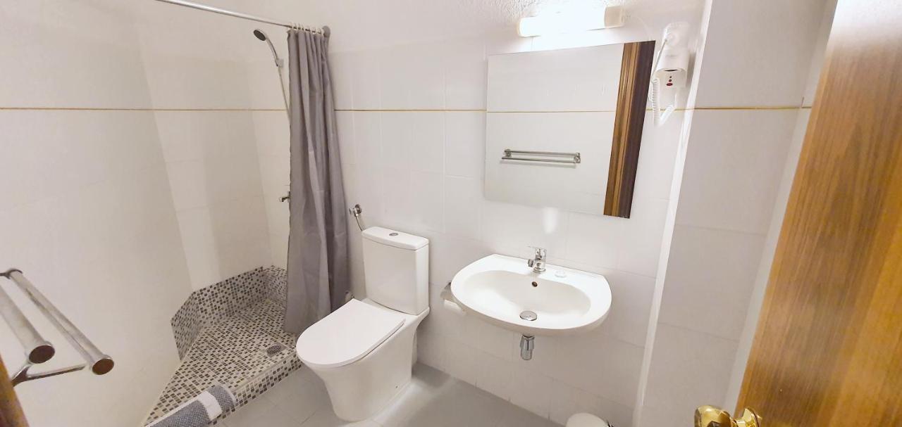 Hotel Pashos Kriopigi Ngoại thất bức ảnh