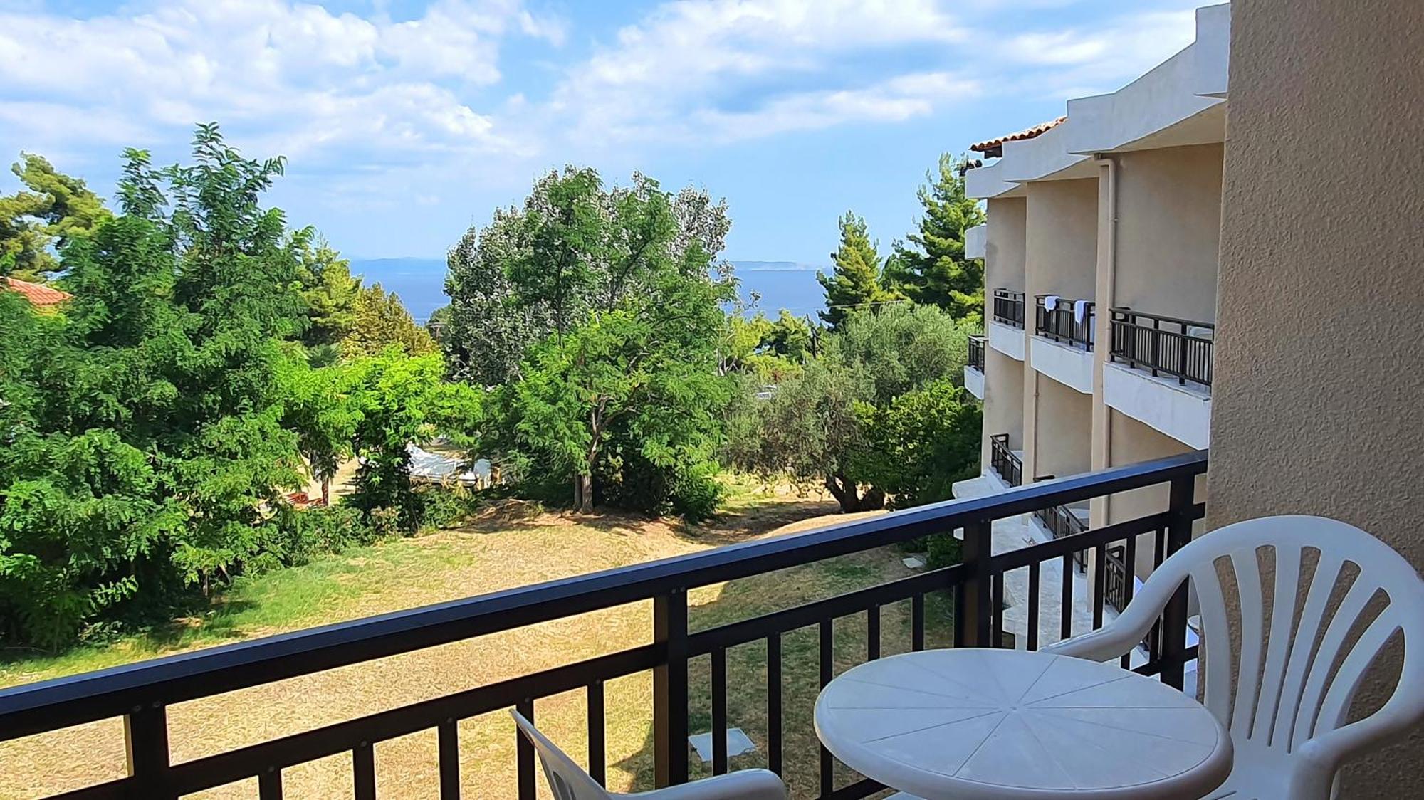 Hotel Pashos Kriopigi Ngoại thất bức ảnh