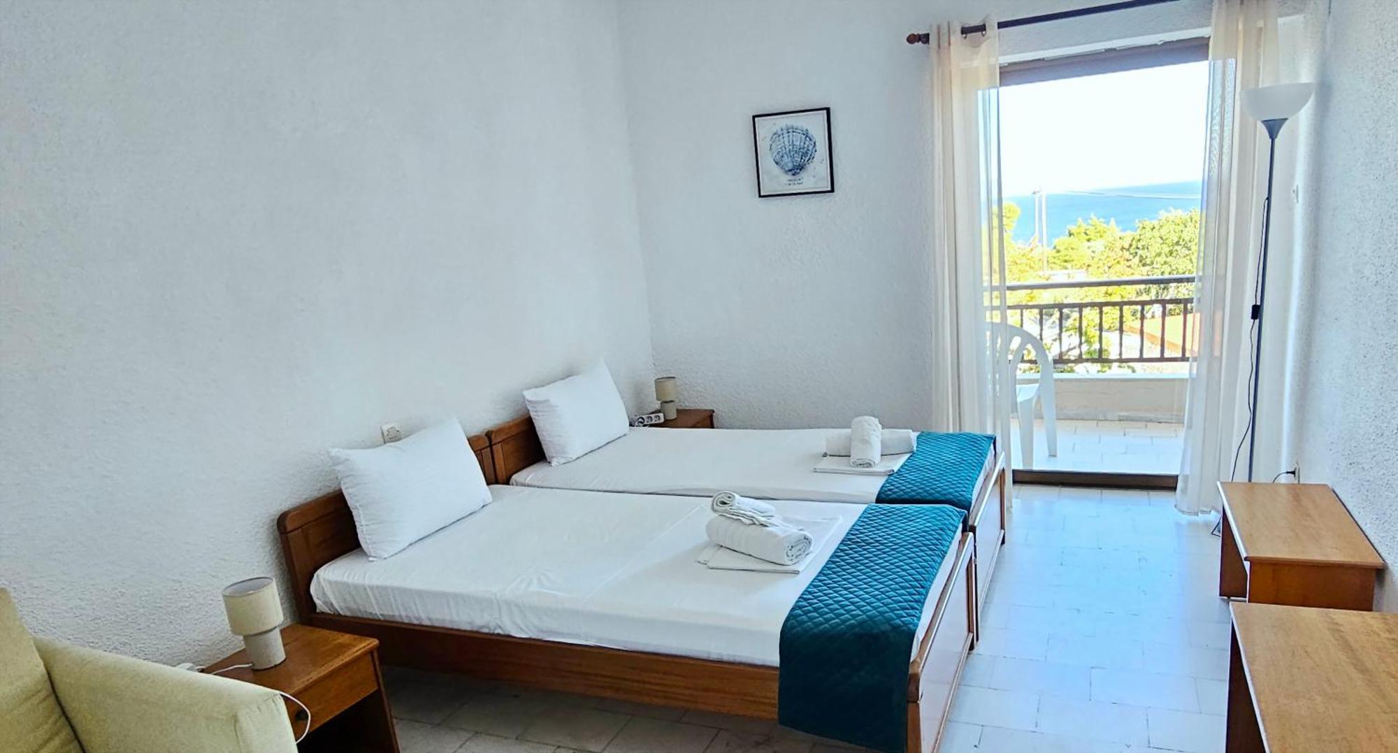 Hotel Pashos Kriopigi Ngoại thất bức ảnh